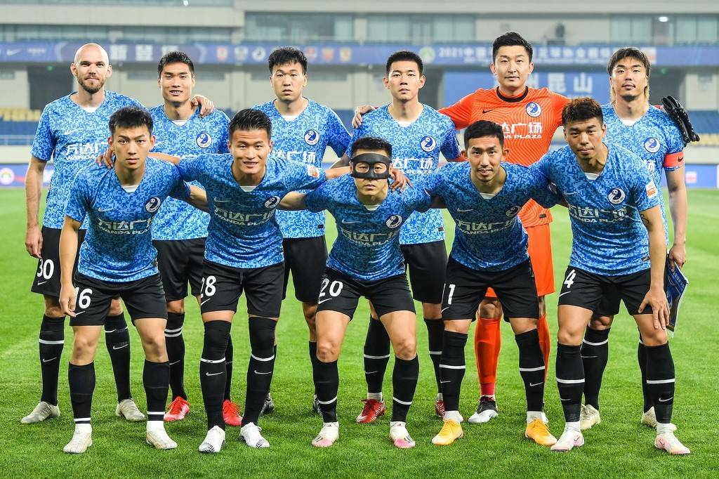 解说怀南分享LPL今日赛果影响：若WBG胜利，LGD进入骑士之路